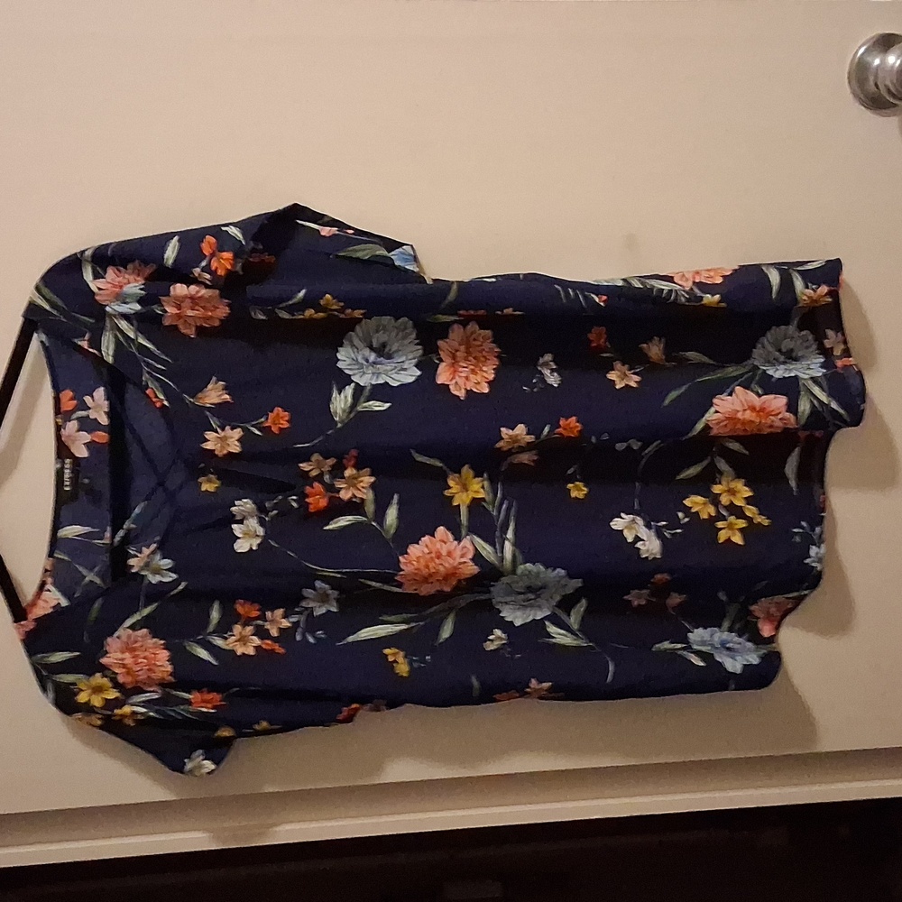 Express Navy Floral Women's Blouse